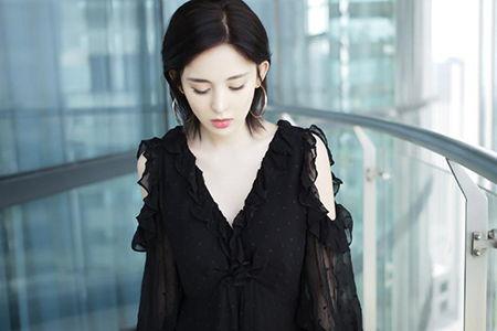 圈内爆料娜扎男友,神秘男友竟是... 第3张 圈内爆料娜扎男友,神秘男友竟是... 第3张